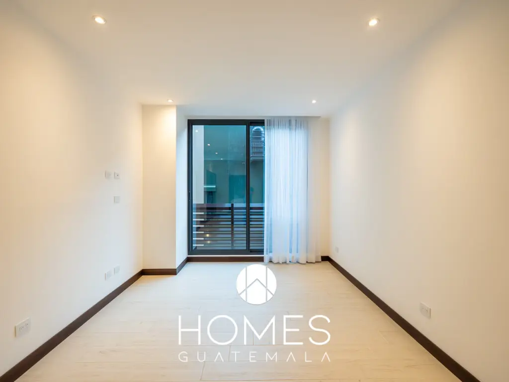 Apartamento en Venta, Zona 15.