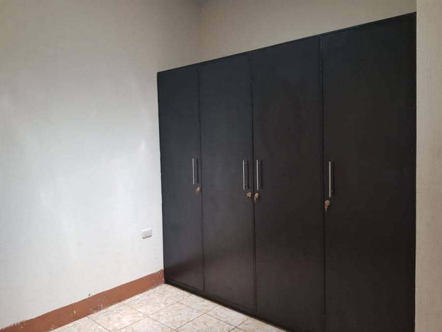 Casa en Venta, Zona 8 de Mixco Balcones San Cristobal