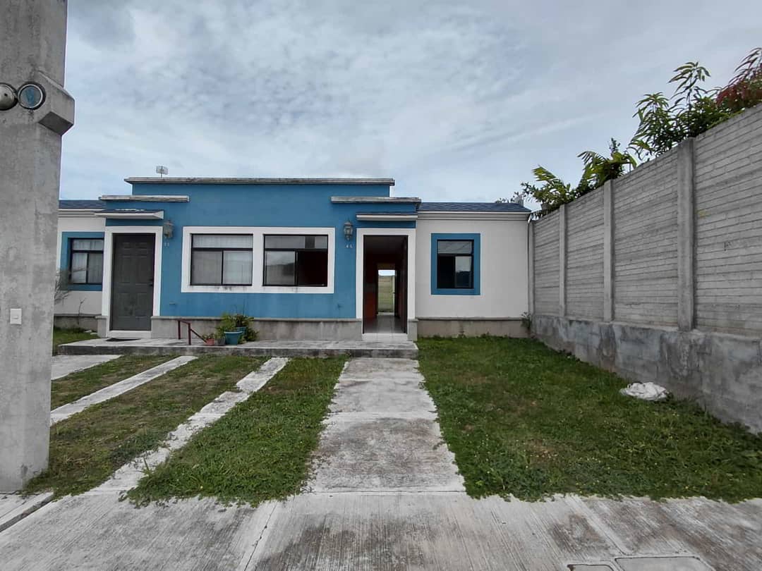 Residenciales Colinas del Norte, Sector Zafiros (casa Turquesa)