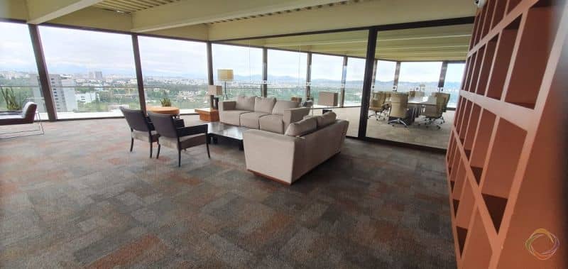 Penthouse en zona 10 edificio Casa Margaritas