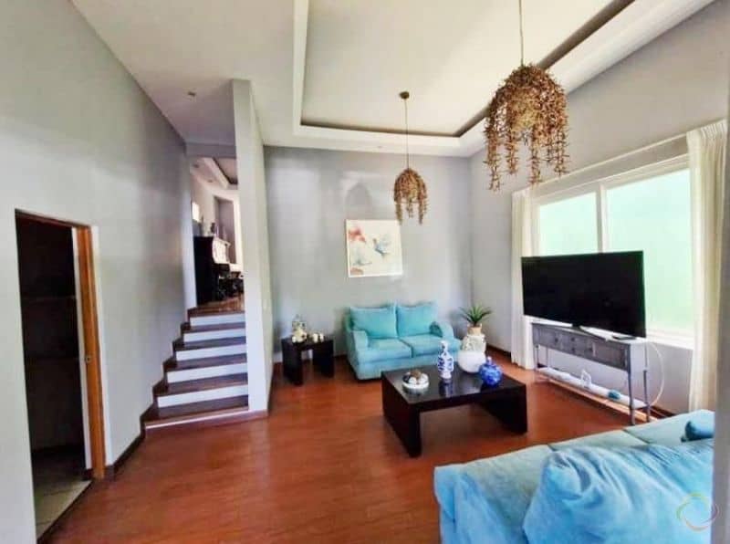 Linda Casa en Zona 16, fuera de garita - Venta