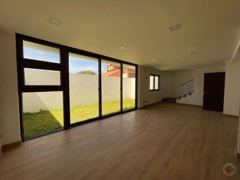 Venta Casa en la Isla Altos de Vista Hermosa, zona 15