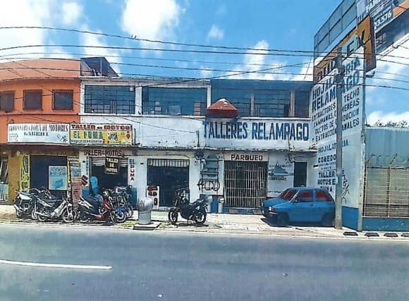 Se Vende Casa en Calzada Aguilar Batres - Zona 12 - Guatemala