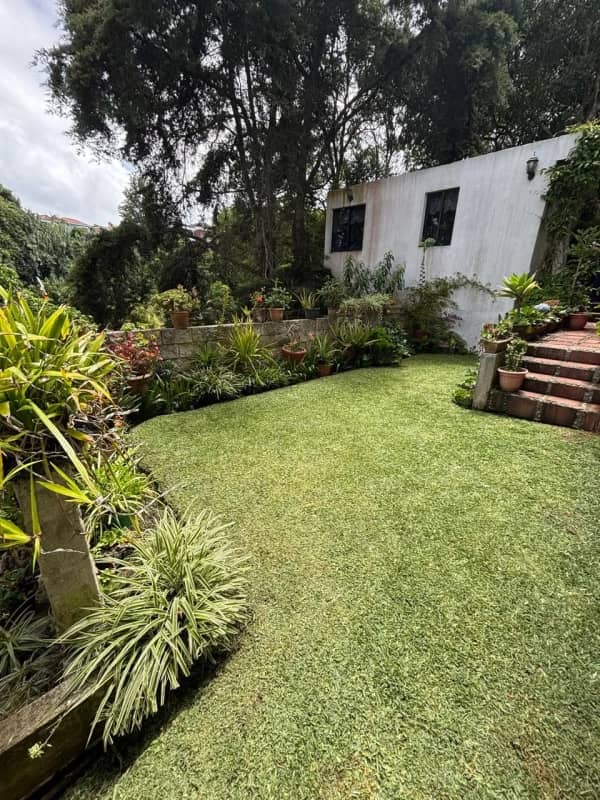 Hermosa casa en venta en Residencial La Suiza KM 16 CAES