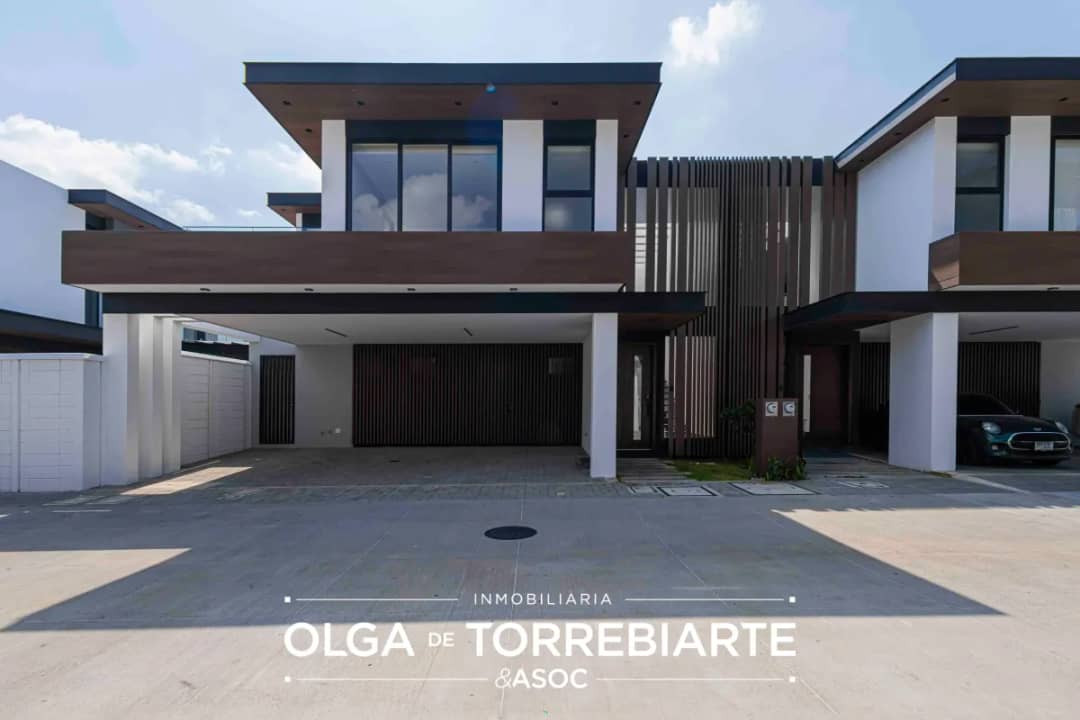 Casa para estrenar Condominio Molié, Zona 10
