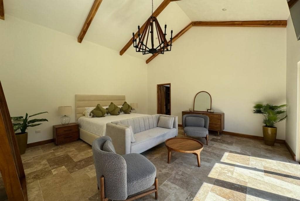 Casa Premium en Venta, a 12 Min. de Antigua Guatemala