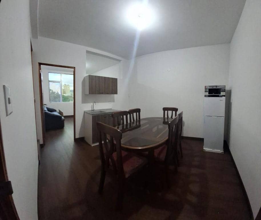 Apartamento efficiency para estudiante en Zona 12, Guatemala