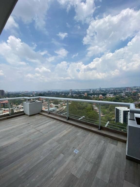 Lujo Apartamento tipo PentHouse en Renta Zona 10, Guatemala