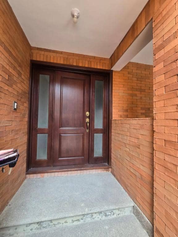 Venta de Casa en Zona 16 Cerca de Cayala, Guatemala