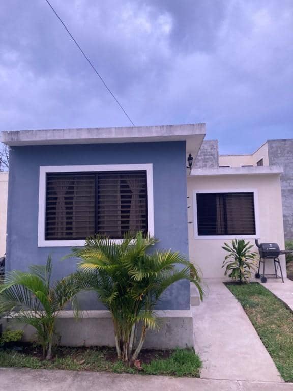 Casa y Terreno en Venta en Escuintla