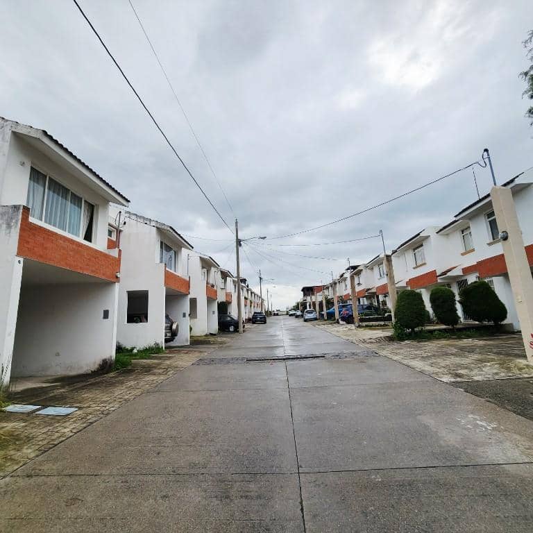 Residencial Los Olivos Vendo Casa zona 18, Ciudad de Guatemala