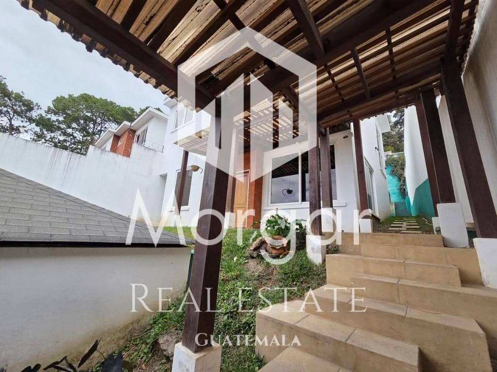 Casa en alquiler en Zona 16 de 4 dormitorios en 1,600, Ciudad de Guatemala