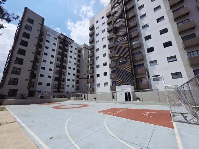 RENTO APARTAMENTO AMUEBLADO 2 HAB EN DIFIORI ZONA 7, Guatemala
