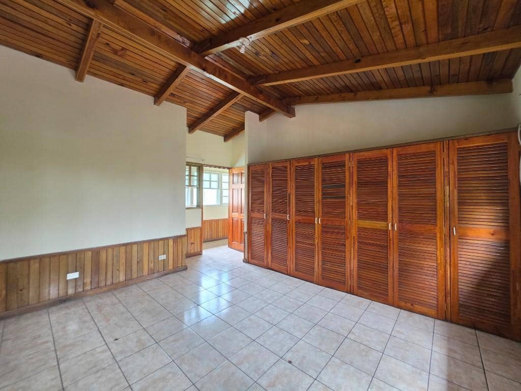 Alquilo Casa en Lomas del Rodeo Mixco