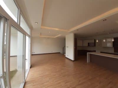 Casa en Venta en Zona 16 para Estrenar en Residencial con Seguridad