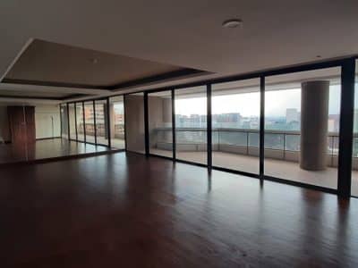 Apartamento en Venta en Zona 10