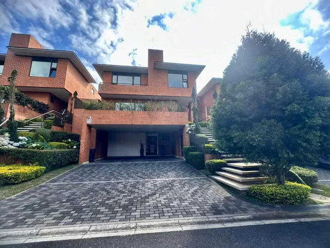 Condominio Camelias