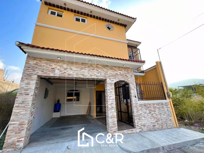 Vive con distinción en Residencial Las Jacarandas, Chiquimula
