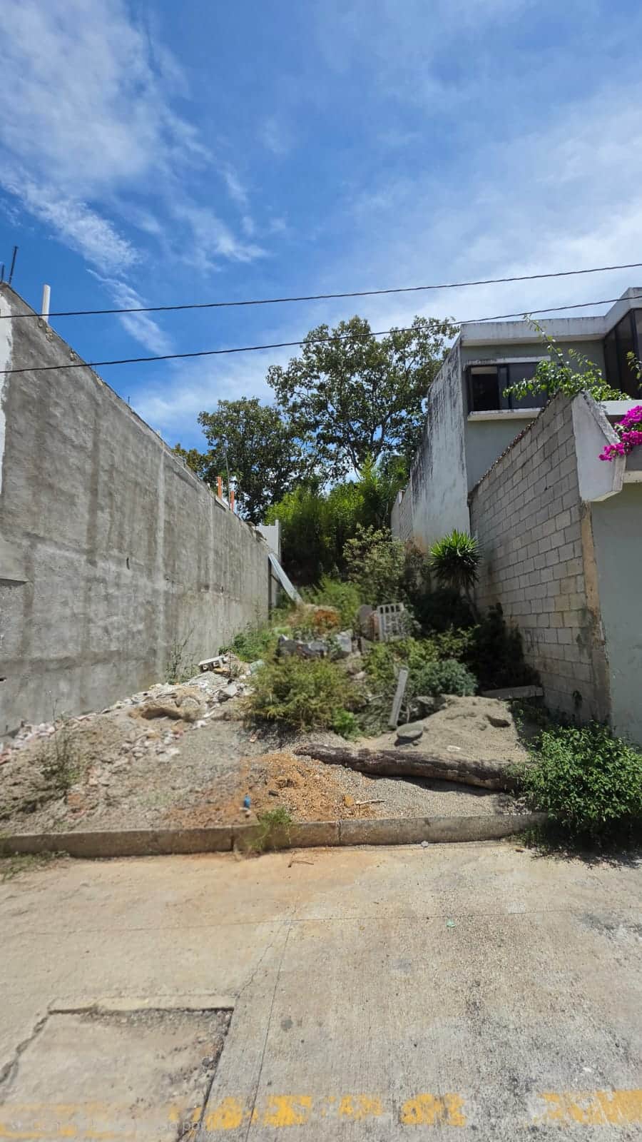 Se Vende Terreno en Montesano Zona 16