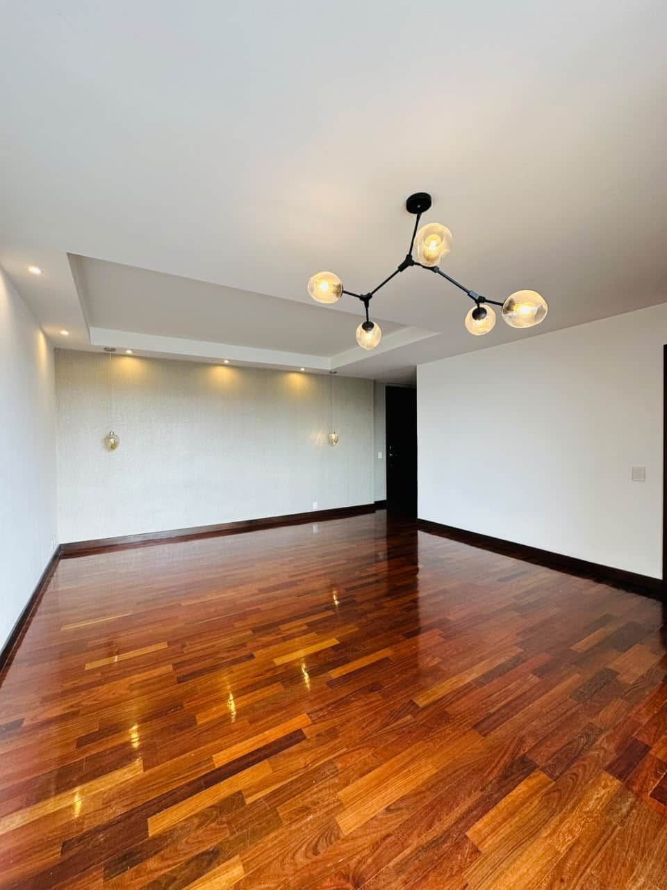 Apartamento en renta nivel alto zona 14