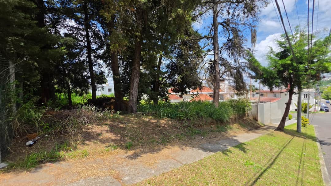 Se venden Terrenos en Hacienda Real zona 16