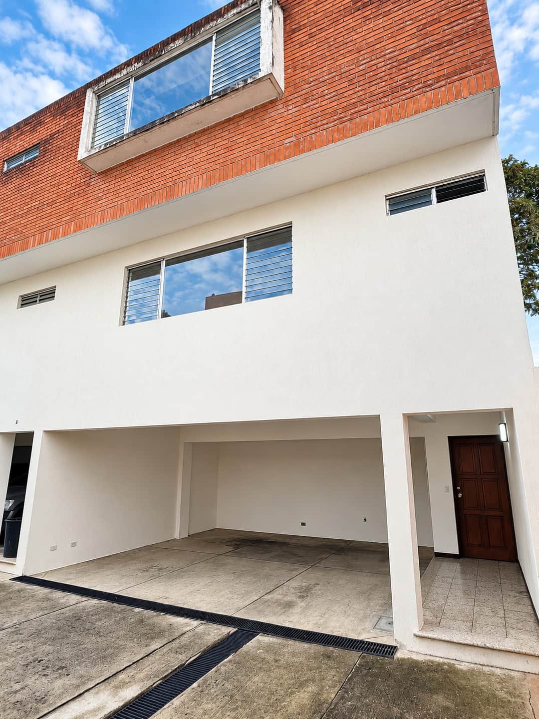 Townhouse en Renta · Vista Hermosa I, Z.15 · A Minutos de Ciudad Cayalá
