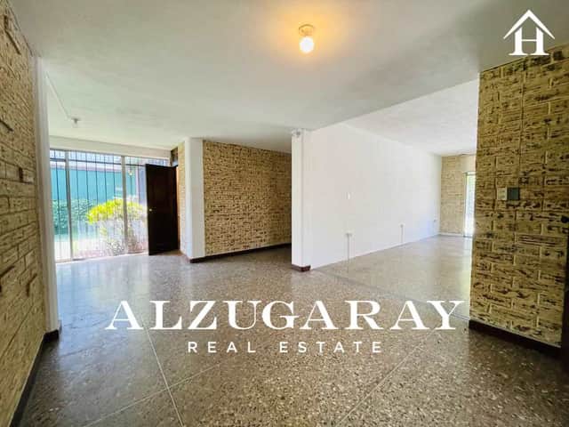 Casa en alquiler en Zona 10, Guatemala · 10 hab