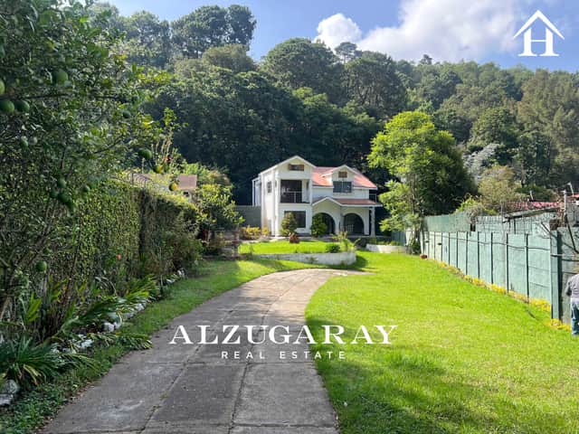 Casa en alquiler en San Lucas Sacatepéquez, Sacatepéquez · 6 hab