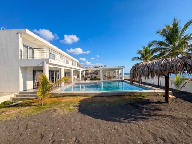 Casa en venta en Taxisco, Santa Rosa · 5 hab