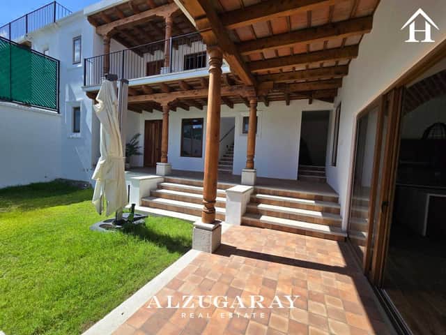 Casa en venta en Antigua Guatemala, Sacatepéquez · 4 hab