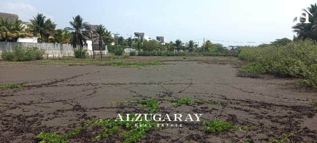 Terreno en venta en Monterrico