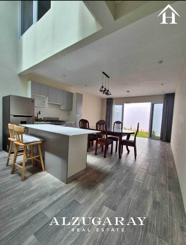 Casa en alquiler en Zona 16, Guatemala · 3 hab