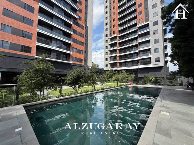 Apartamento en alquiler en Zona 10, Guatemala · 2 hab · 94 m²