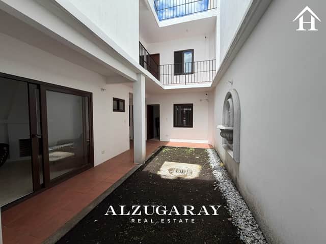 Casa en alquiler en Sacatepéquez · 5 hab · 182 m²