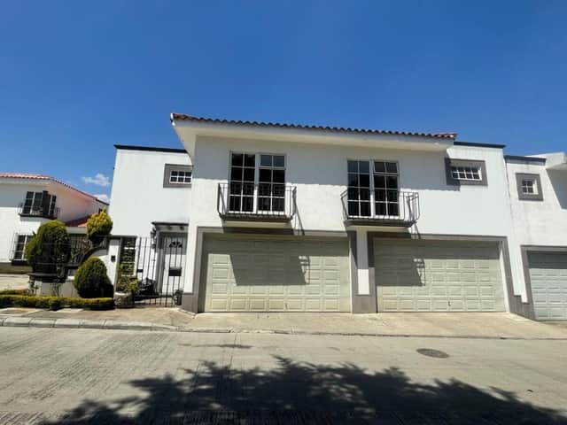 Casa en venta en Zona 4, Mixco · 3 hab