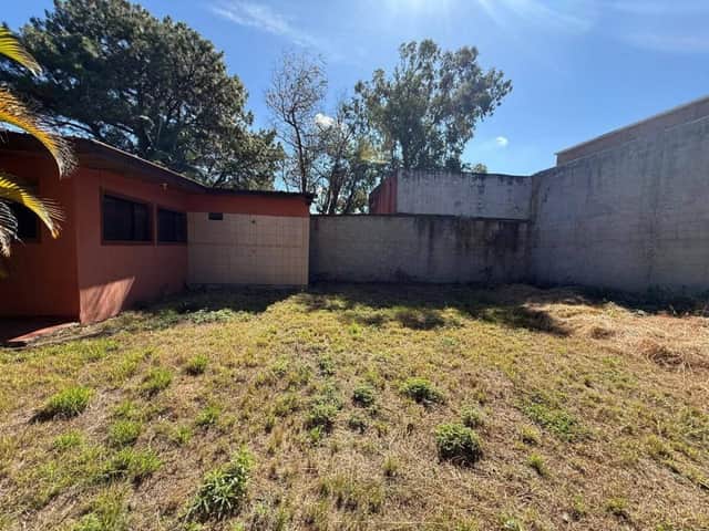 Casa en venta en Zona 8, Mixco · 1 hab