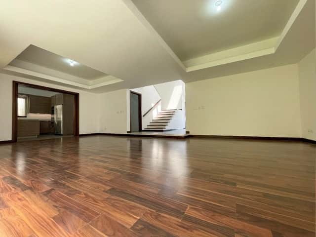 Casa en venta en Zona 16, Guatemala · 4 hab