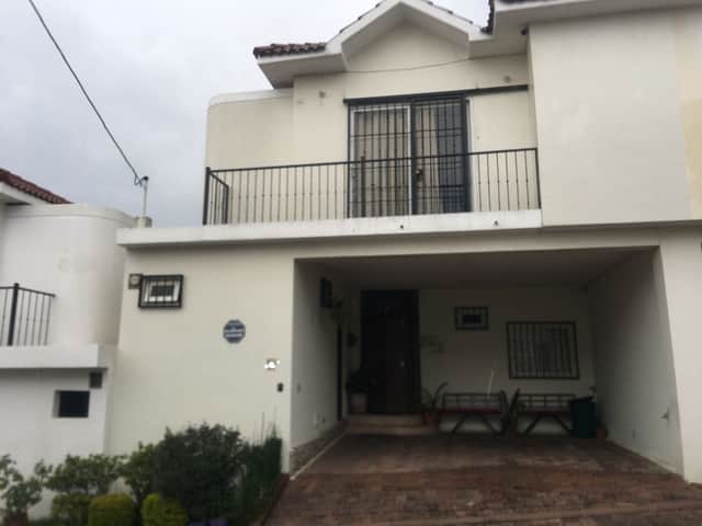 Casa en venta en Fraijanes, Guatemala · 3 hab · 224 m²