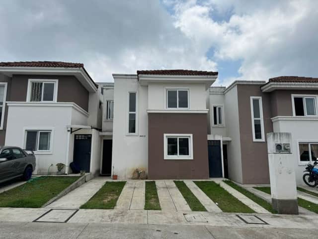 Casa en venta en Fraijanes, Guatemala · 3 hab